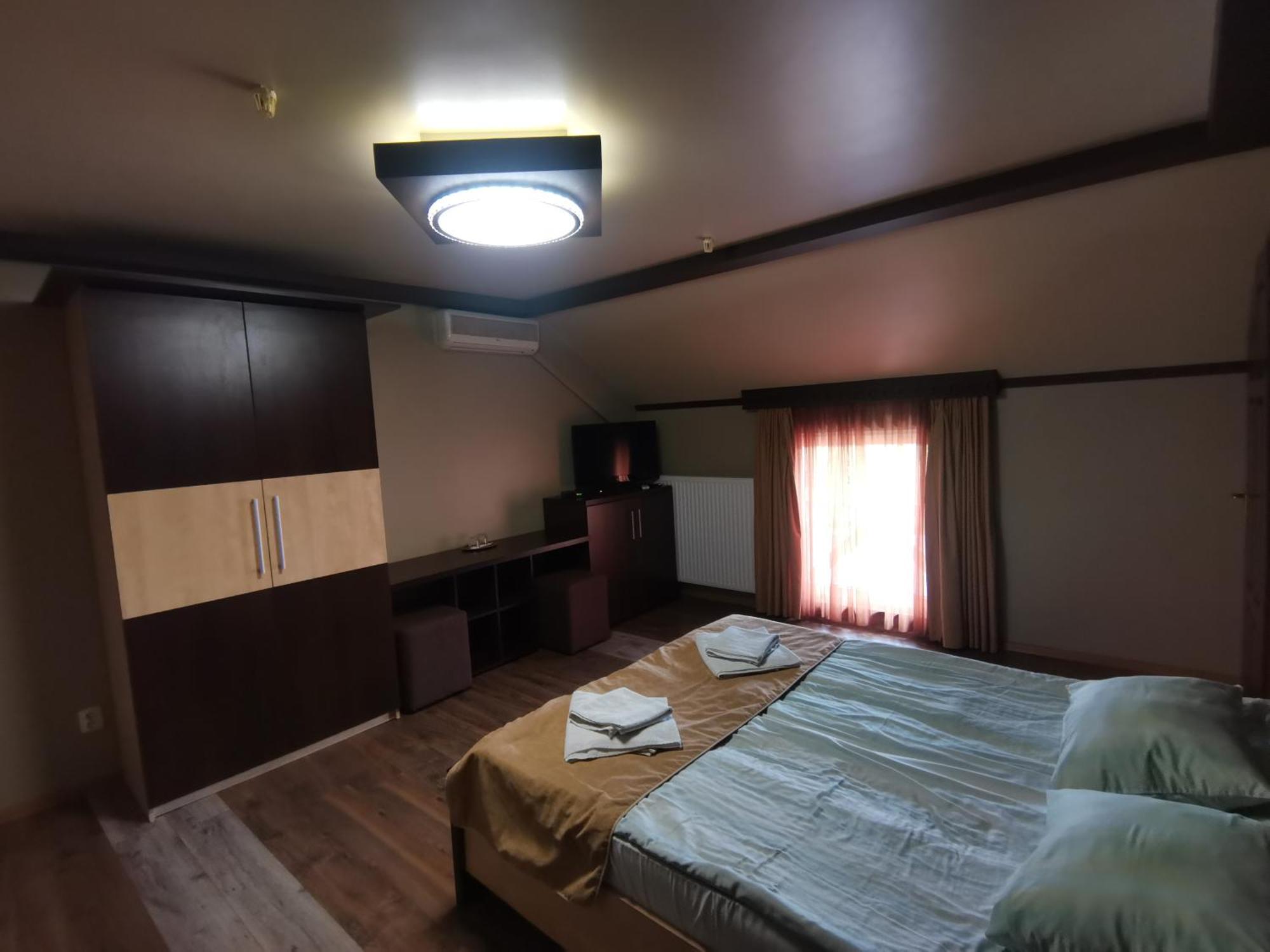 ホテル Three Aces Velyka Dobron 部屋 写真