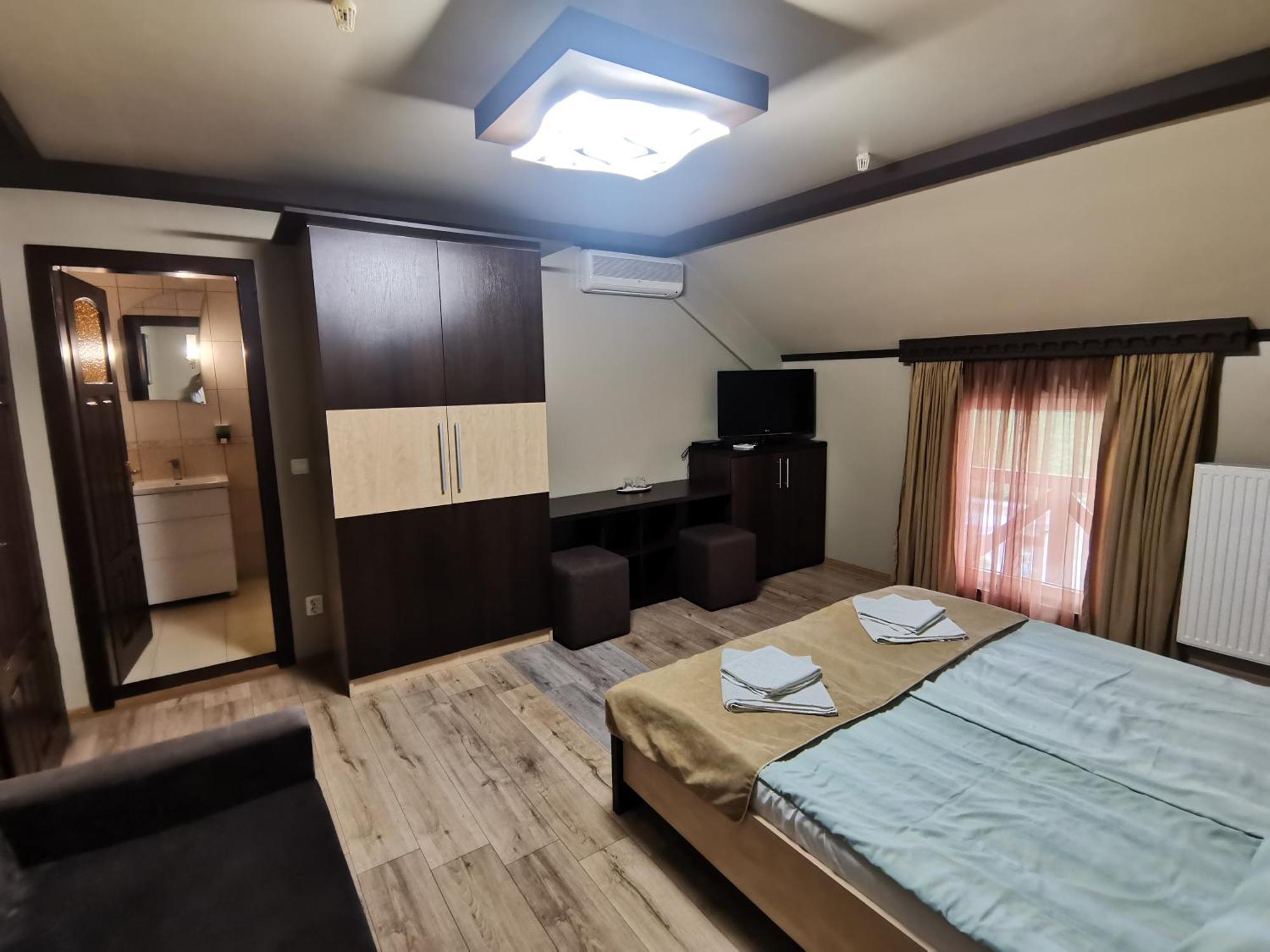 ホテル Three Aces Velyka Dobron 部屋 写真